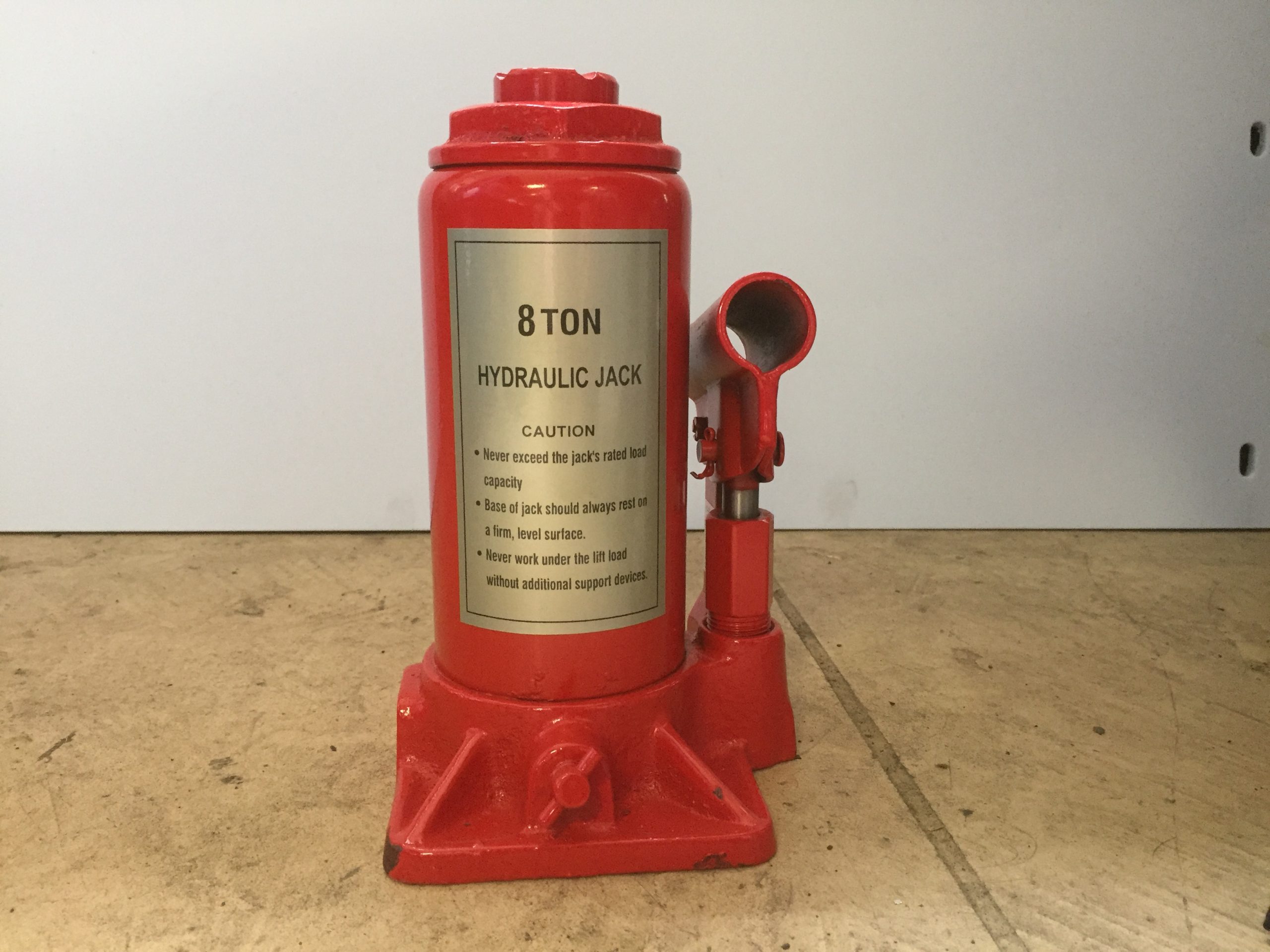 HYDRAULIC BOTTLE JACKS @ REDUCED PRICE THIS MONTH